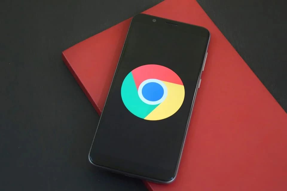 Chrome will now ask you if you really want to close every tab all at once.