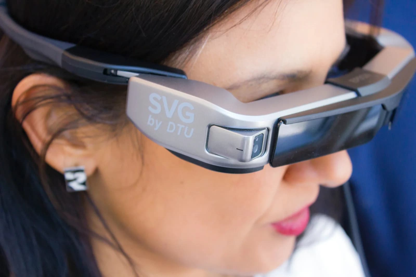 Smart Glasses are great, but won't be replacing your phone anytime soon.