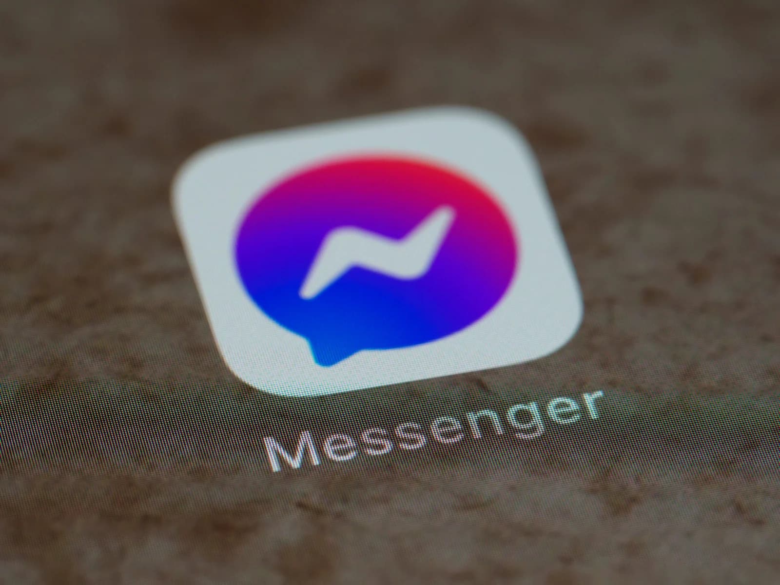 Messenger now has end to end encryption, privacy? by Meta?!?!!