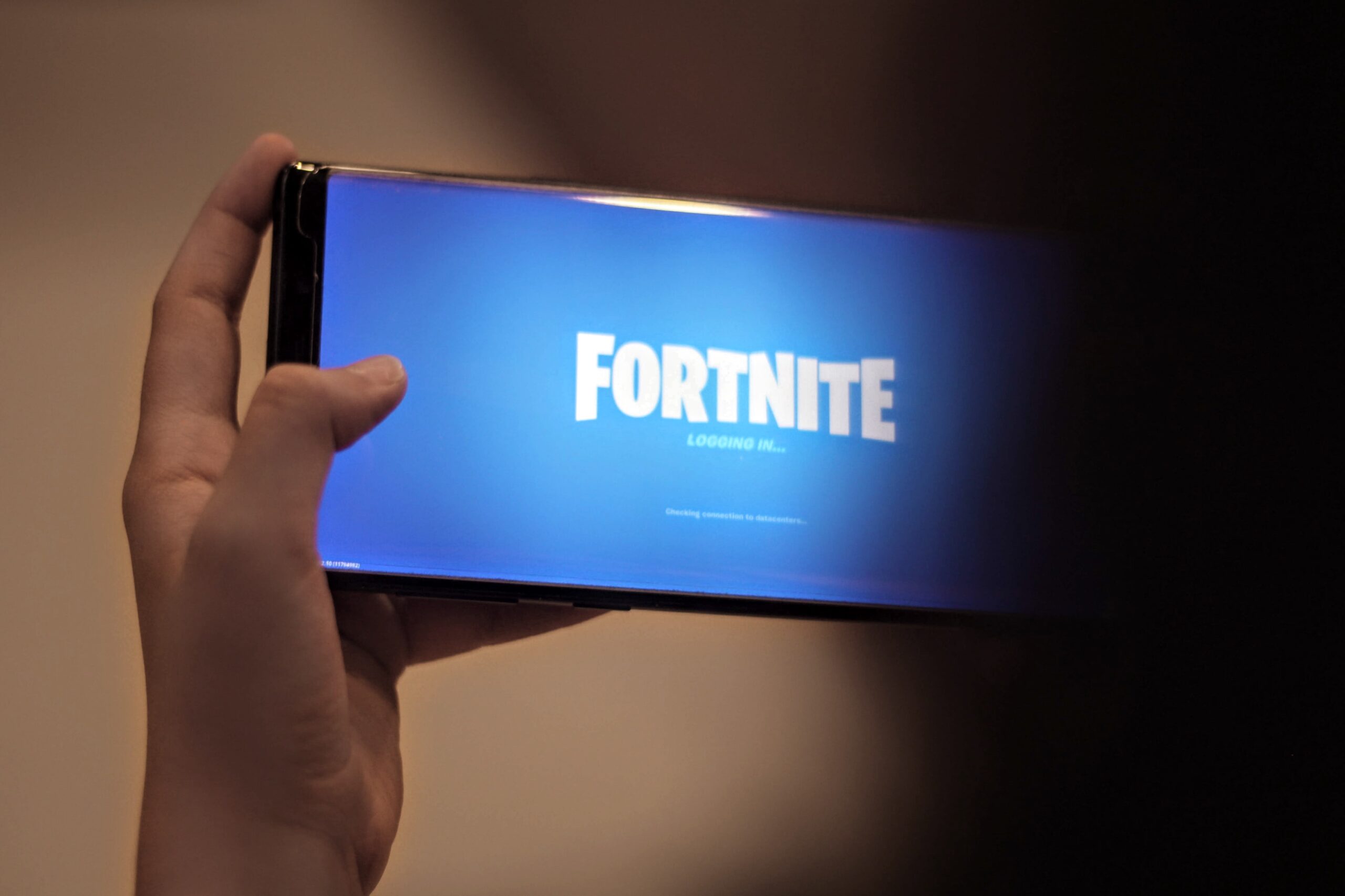 Fortnite has now made a comeback to iOS, not the way you think though. Fortnite has now made a comeback to iOS, not the way you think though.