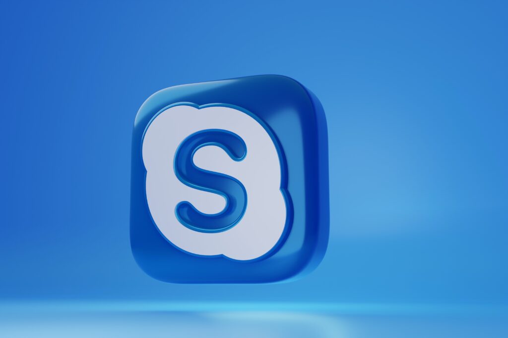 Skype users in the US can now make 911 calls from their computers Skype users in the US can now make 911 calls from their computers