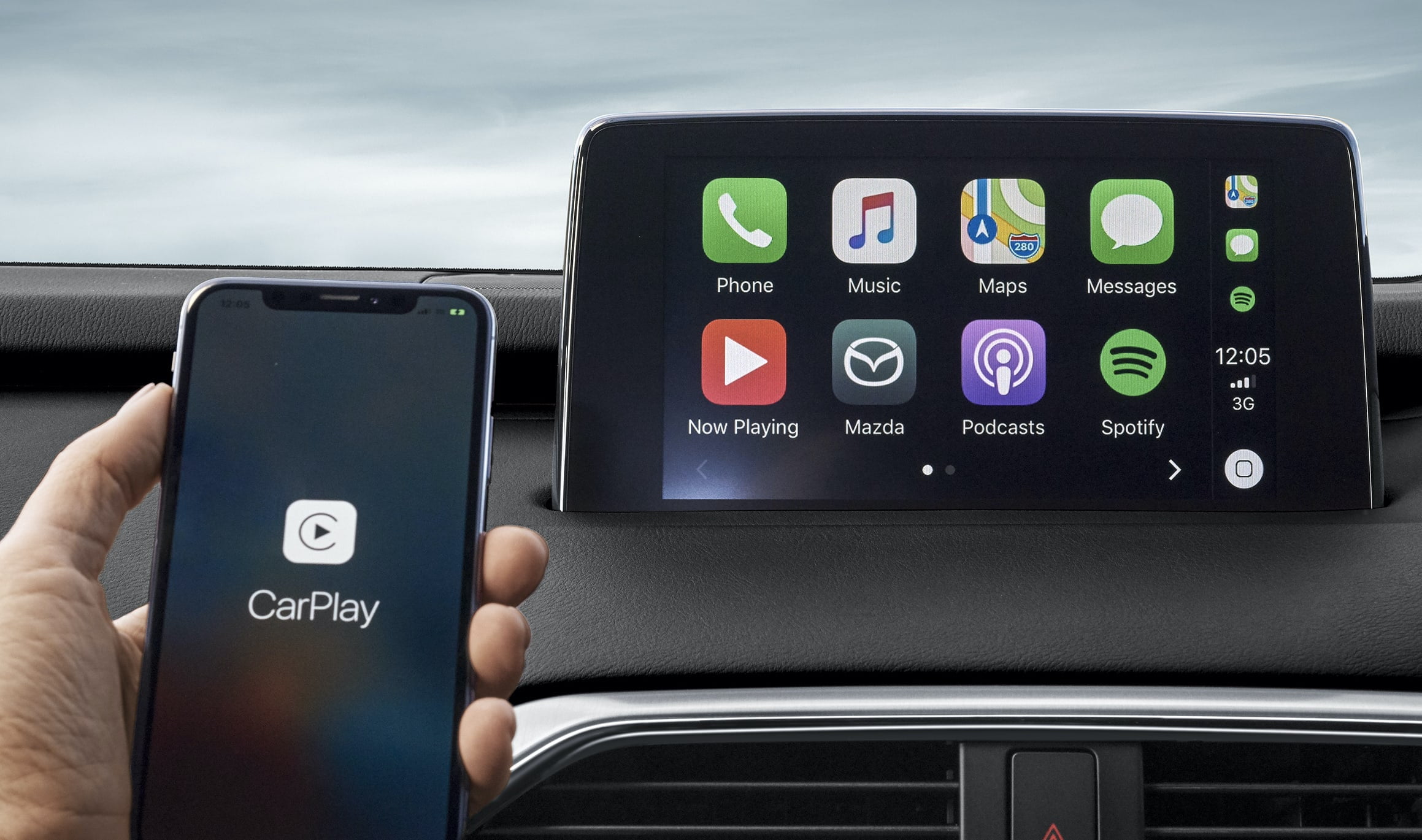 BMW shipping vehicles without Android Auto and Apple Carplay