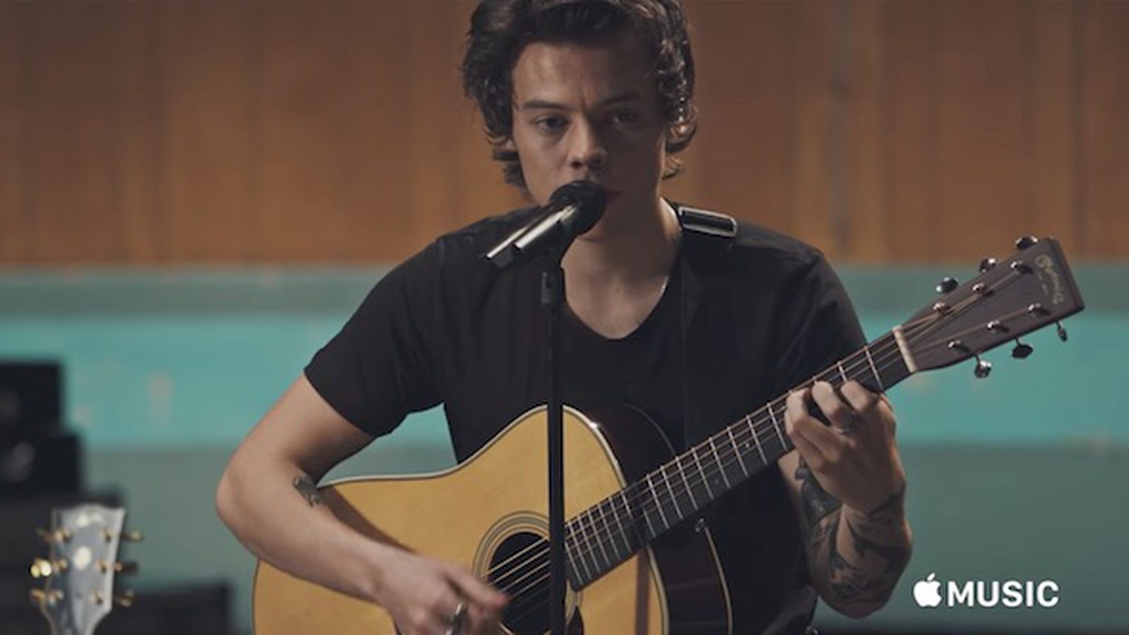 You can now watch live streaming concerts from Harry Styles on Apple Music