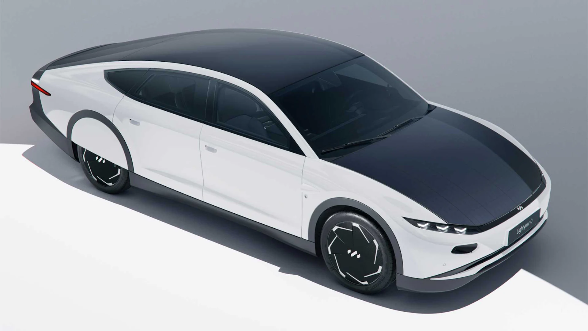 This Incredible Solar Powered car won’t cost you a penny- the Lightyear One This Incredible Solar Powered car won’t cost you a penny- the Lightyear One